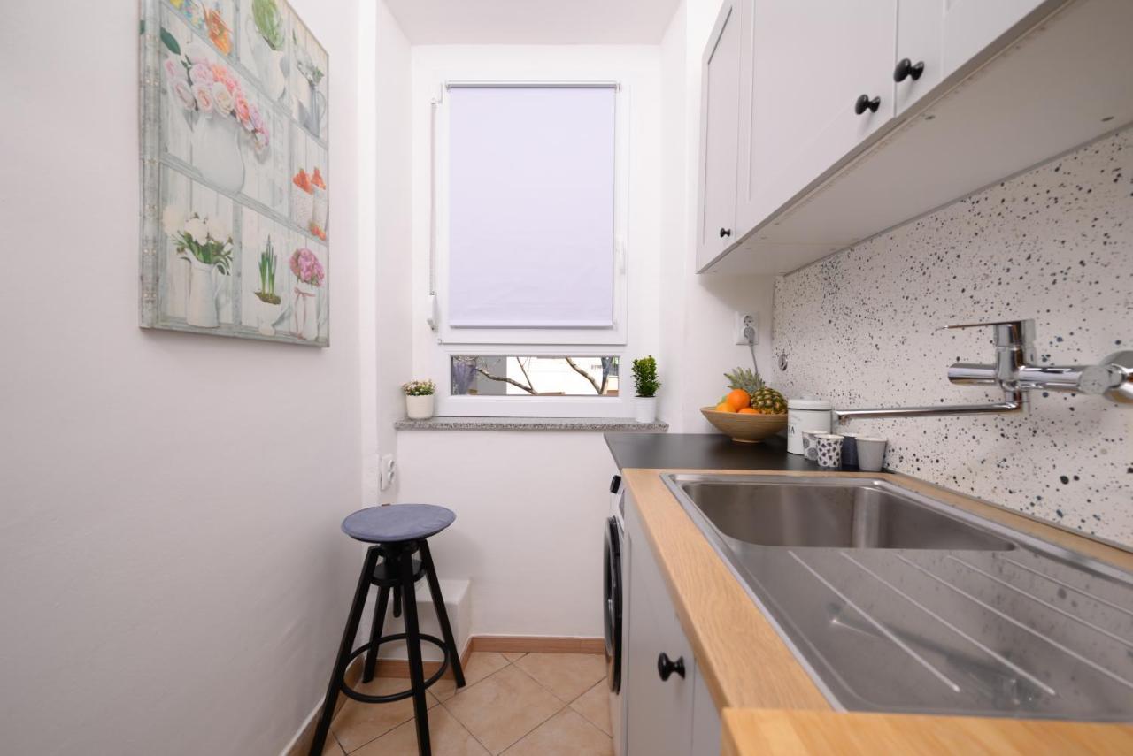 Apartment Terrazzo 里耶卡 外观 照片