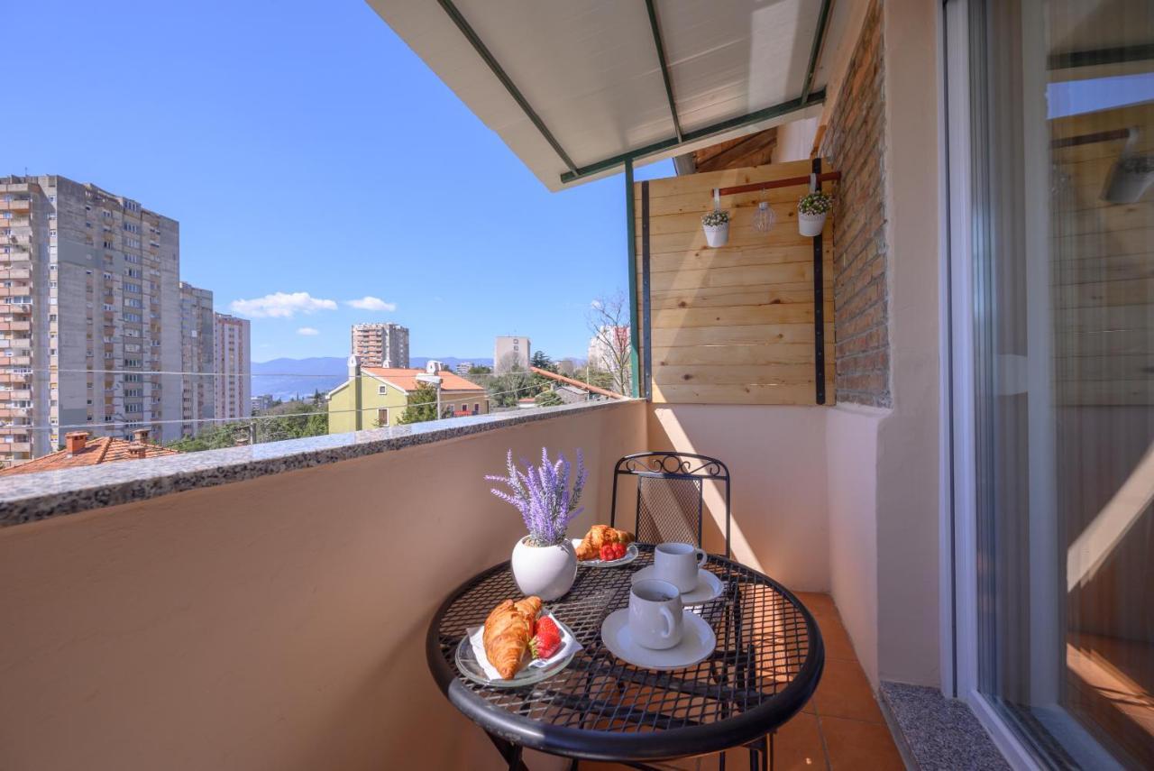 Apartment Terrazzo 里耶卡 外观 照片
